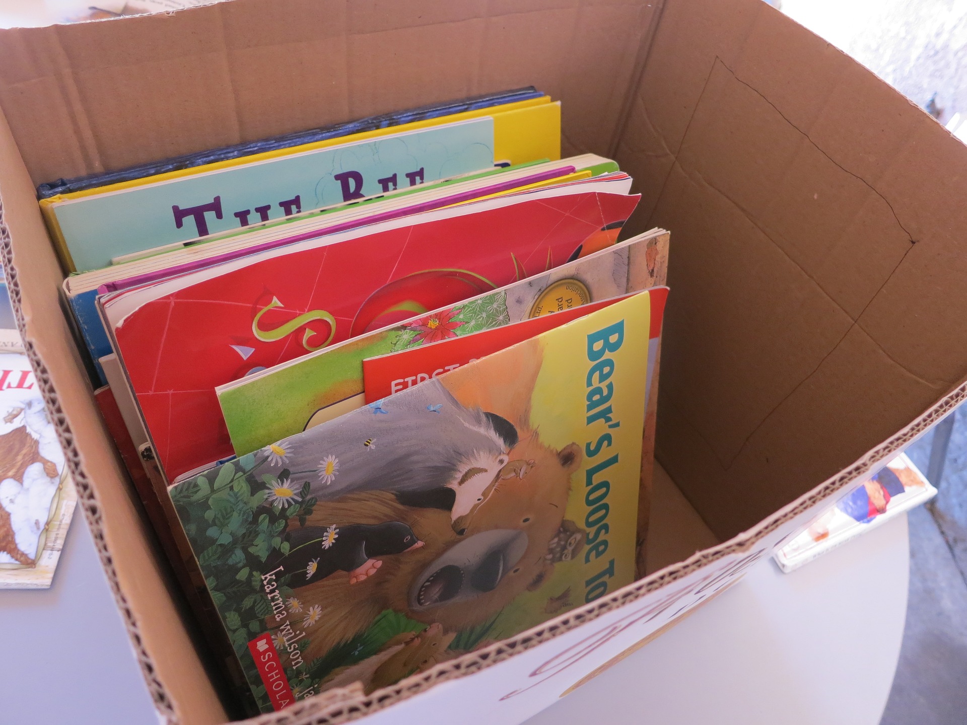 moving box with children books in it